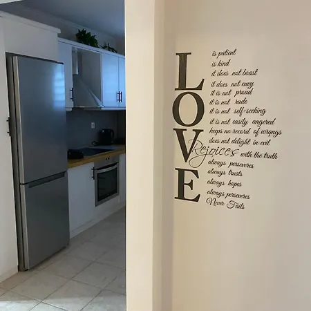 Apartman Rania's House